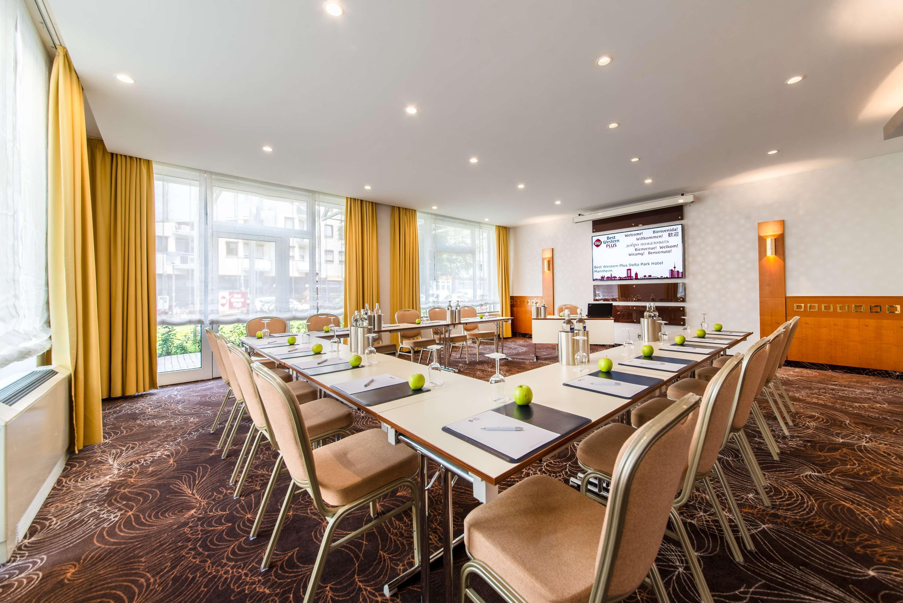 מאנהיים Best Western Plus Delta Park Hotel מראה חיצוני תמונה
