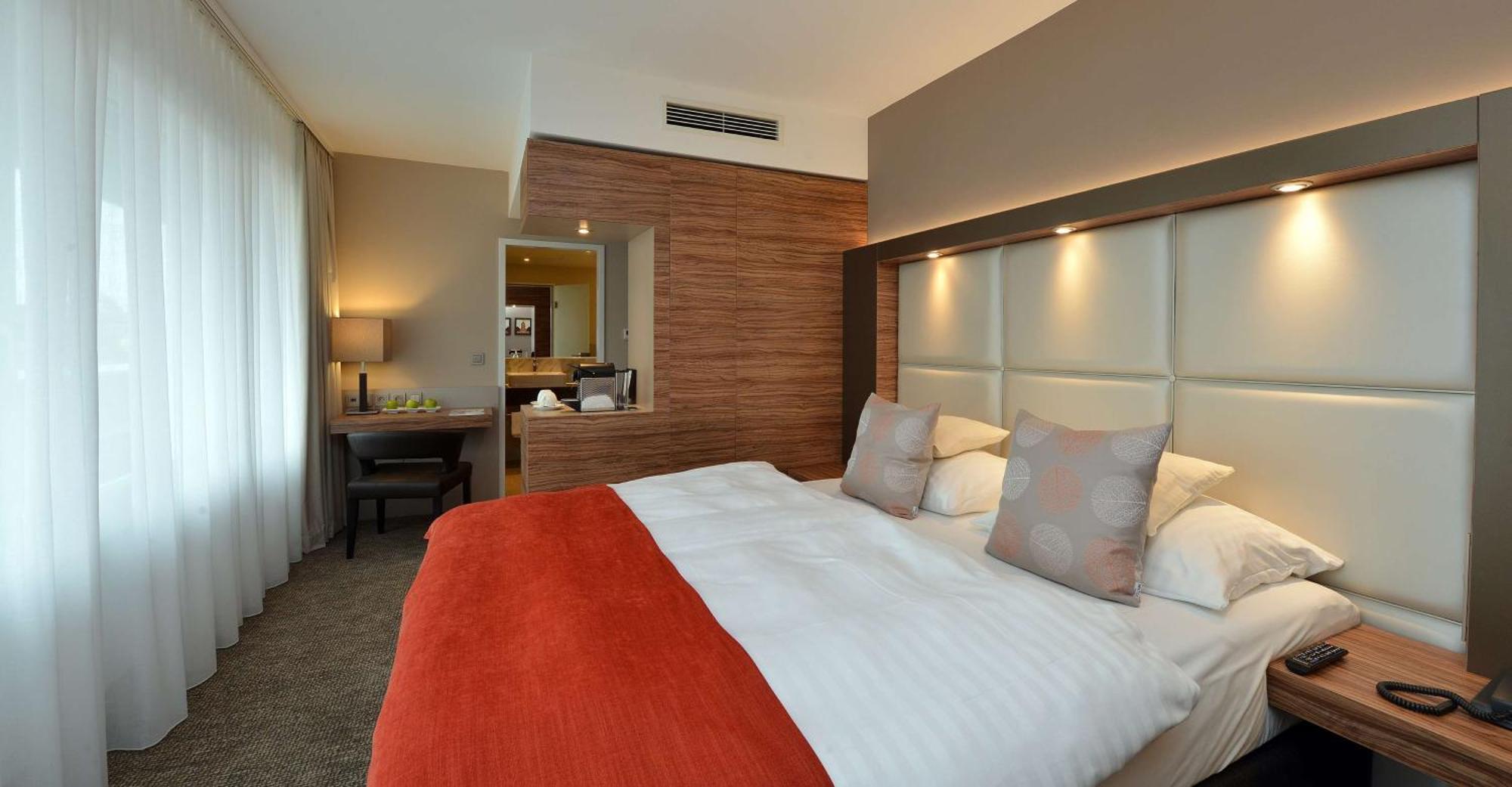 מאנהיים Best Western Plus Delta Park Hotel מראה חיצוני תמונה